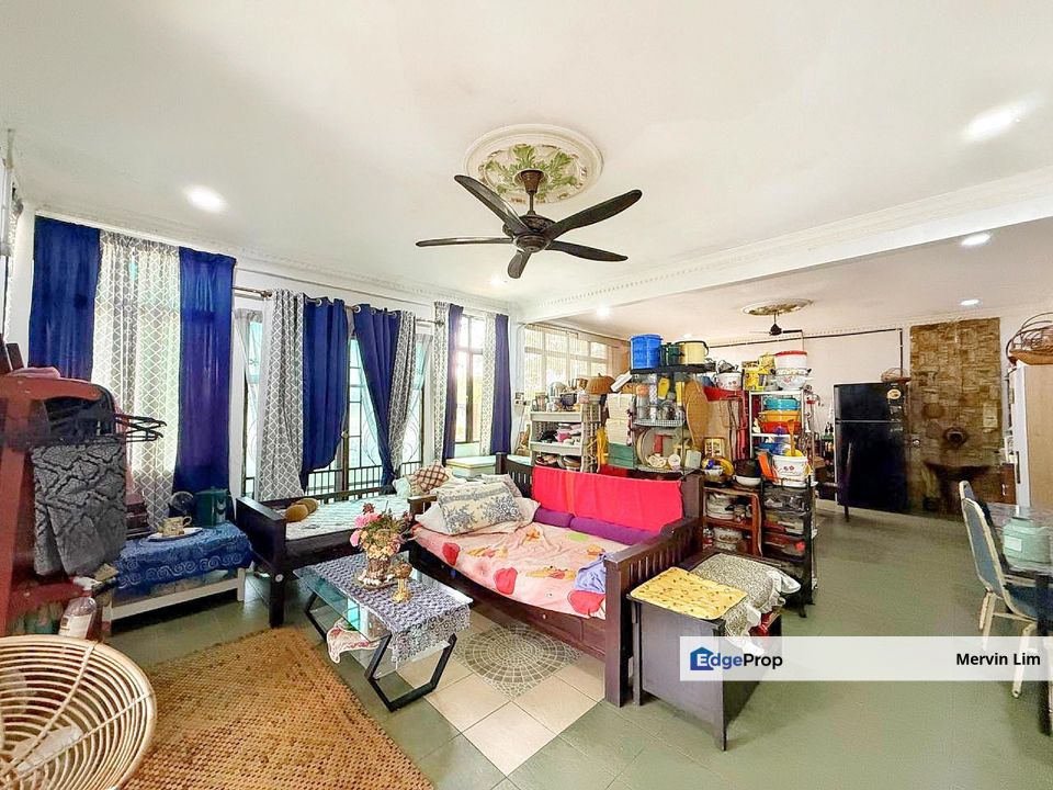 Seremban Garden City Homes CORNER LOT RENOVATED GUARDED Teres 2 Tingkat Untuk Dijual Negeri Sembilan, Negeri Sembilan, Seremban