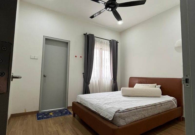 BANDAR AINSDALE FASA 3B (TENANG)