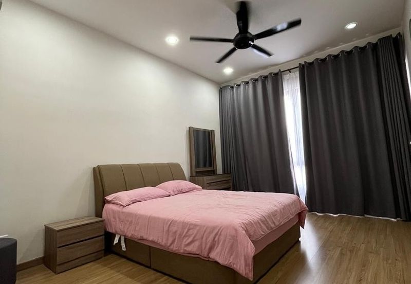 BANDAR AINSDALE FASA 3B (TENANG)