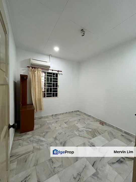 Seremban 2 Garden Homes Single Storey Terrace house for rent partially furnished Seremban, Negeri Sembilan, Seremban