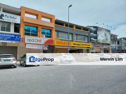 Garden Homes 2 sty Shoplot for sale Facing Main Road Located at Busy area Seremban 2, Negeri Sembilan, Seremban