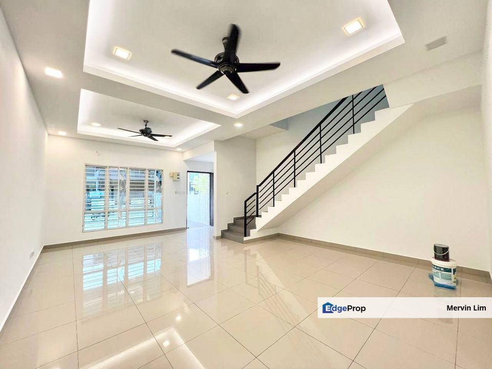 Taman Pelangi S1 Residence Double Storey house for sale Gated Guarded non bumi Semenyih 2 Selangor, Selangor, Semenyih