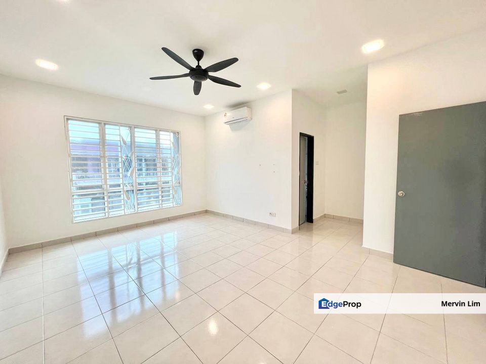 Taman Pelangi S1 Residence Double Storey house for sale Gated Guarded non bumi Semenyih 2 Selangor, Selangor, Semenyih