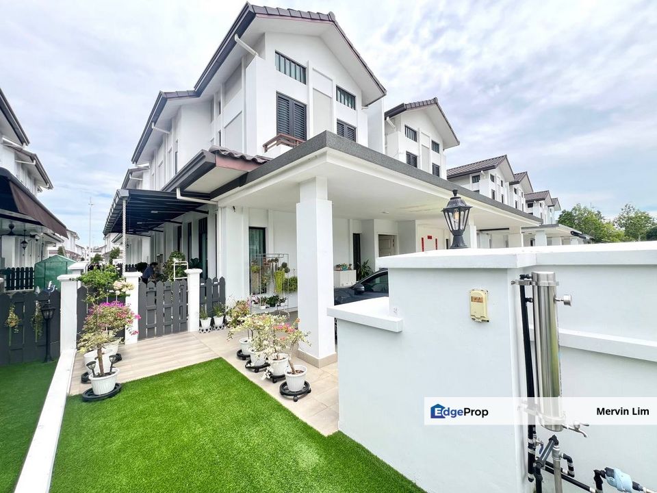 Semenyih Eco Majestic Double Storey Semi D house for sale Fully Renovated Non Bumi freehold Selangor, Selangor, Semenyih