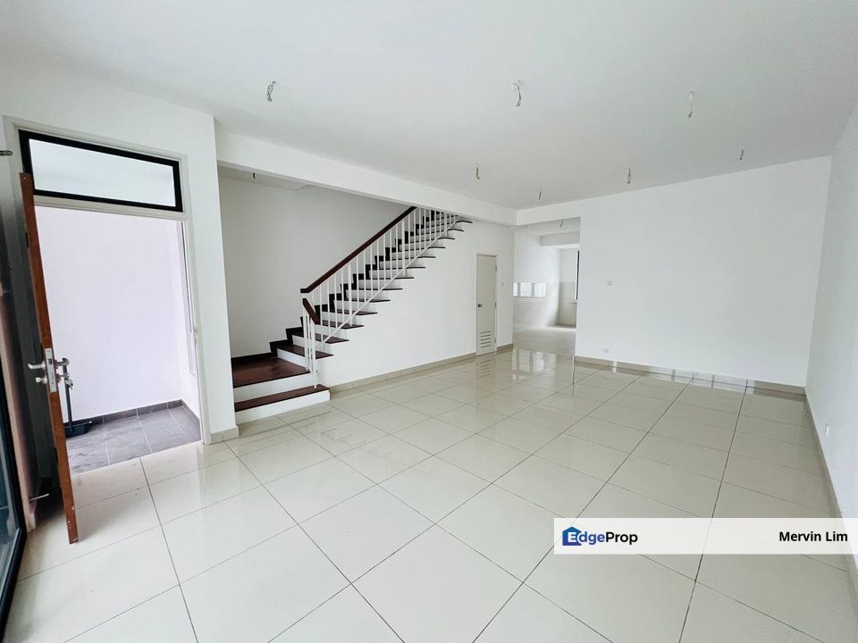 Semenyih Mutiara Hills Double Storey Terrace house for sale Kitchen Extended Gated & Guarded Selangor, Selangor, Semenyih