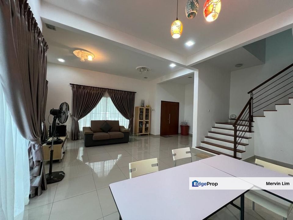 Semenyih Bandar Tasik Kesuma 2 storey Semi D House for sale Renovated Non Bumi Semenyih Selangor, Selangor, Semenyih