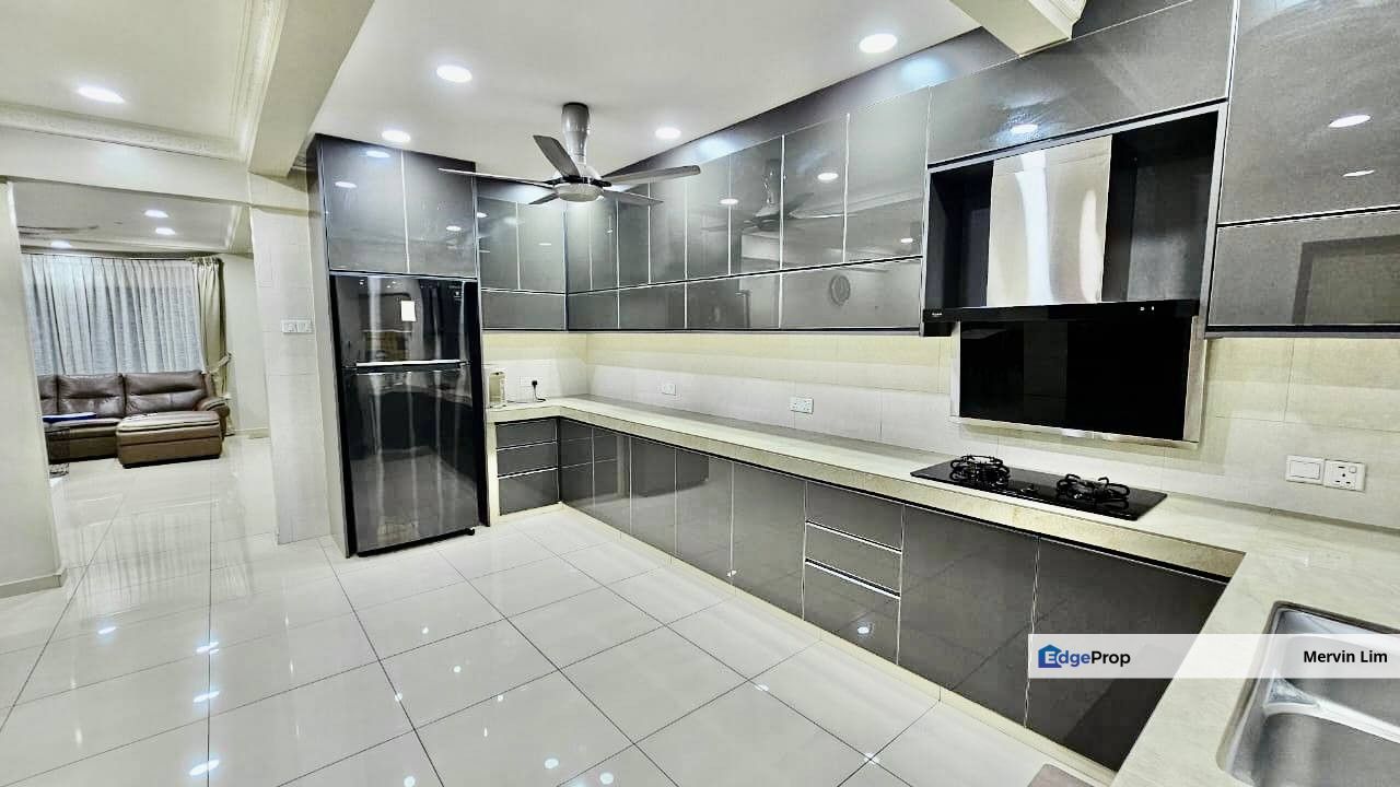 Semenyih Bandar Sunway 2 storey End Lot house for sale Fully Renovated Kitchen Extended Selangor, Selangor, Semenyih