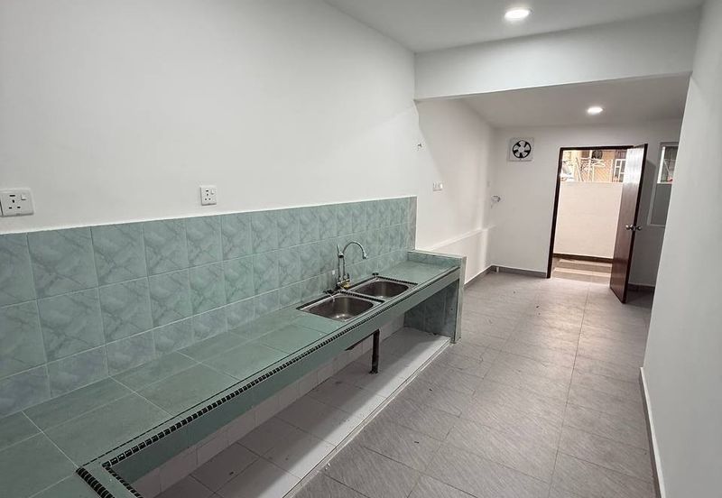 Taman Jujur, Sikamat