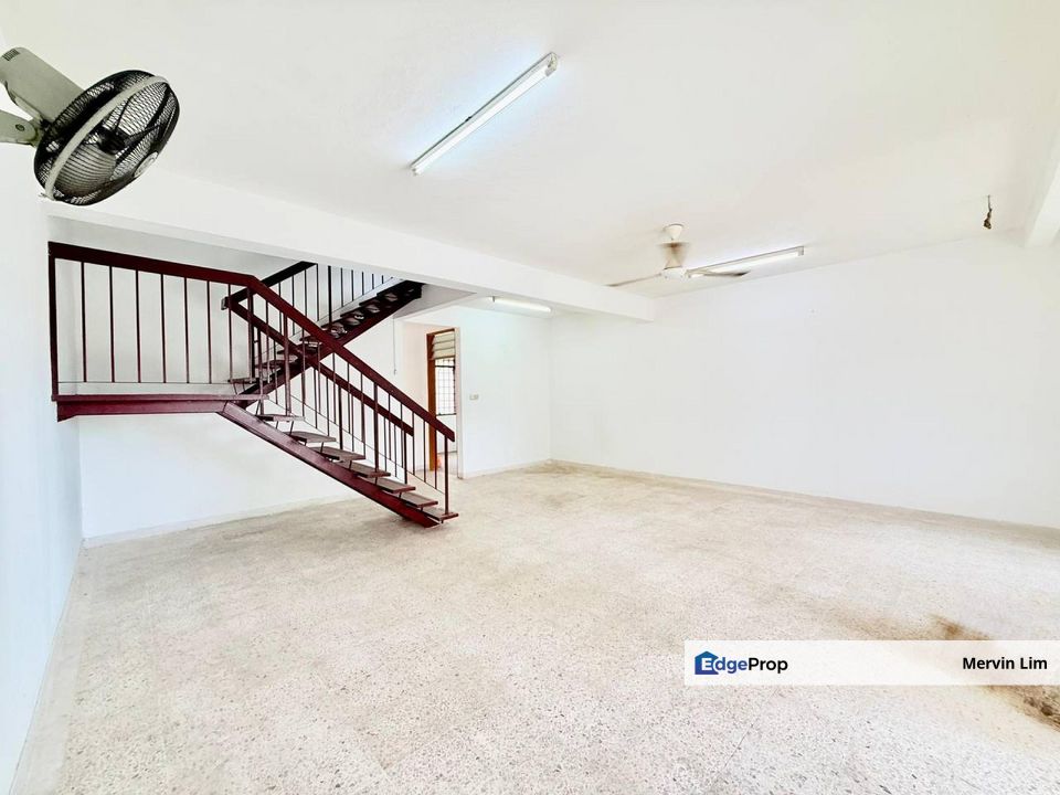 Seremban 2 Storey Terrace house for sale NON BUMI & OPEN FACING Seremban Jaya Senawang Negeri Sembilan, Negeri Sembilan, Seremban