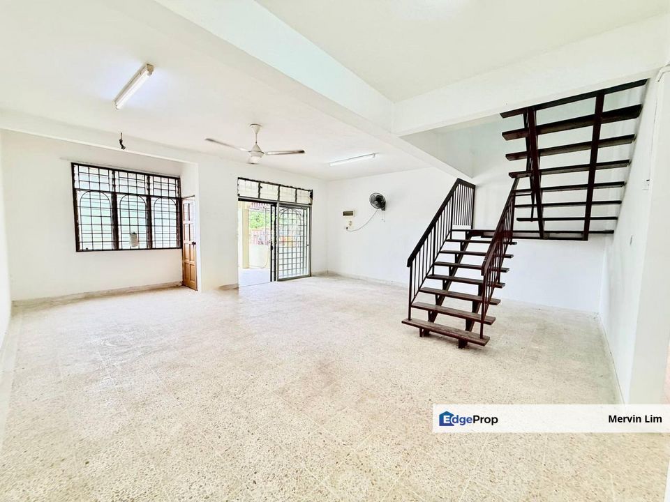 Seremban 2 Storey Terrace house for sale NON BUMI & OPEN FACING Seremban Jaya Senawang Negeri Sembilan, Negeri Sembilan, Seremban