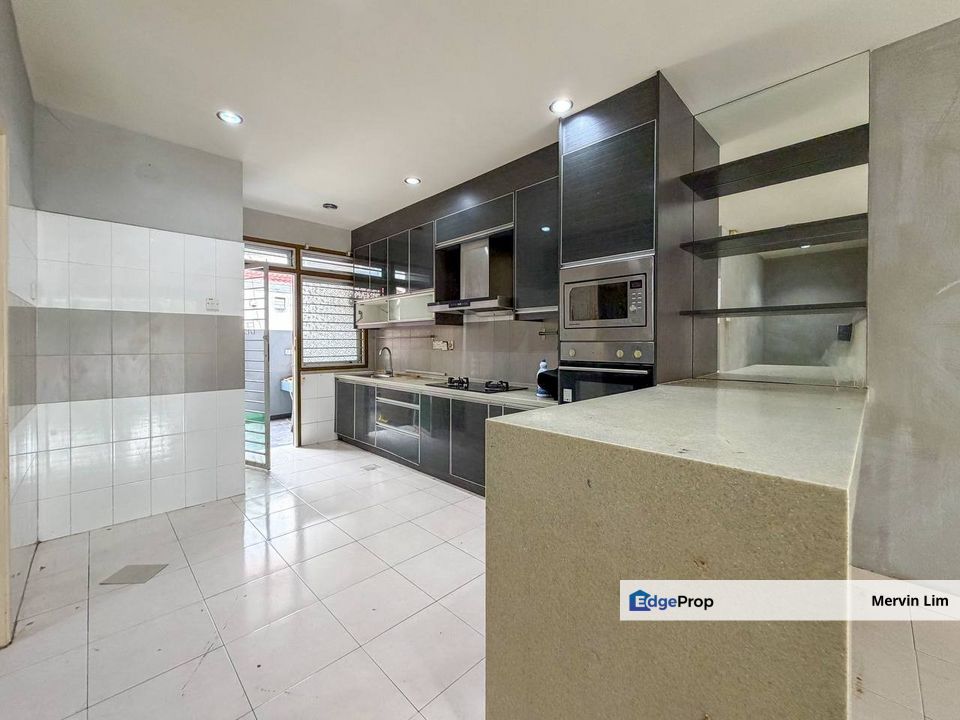 Klang Bandar Parklands 2 Storey Terrace house for sale Renovated Unit Gated & Guarded Klang Selangor, Selangor, Klang