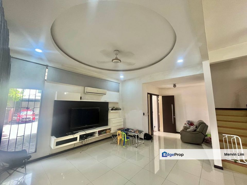 Bangi Taman Tropika 2 Three Storey Semi D house for sale Freehold Renovated Sg Tangkas Kajang Selangor, Selangor, Kajang