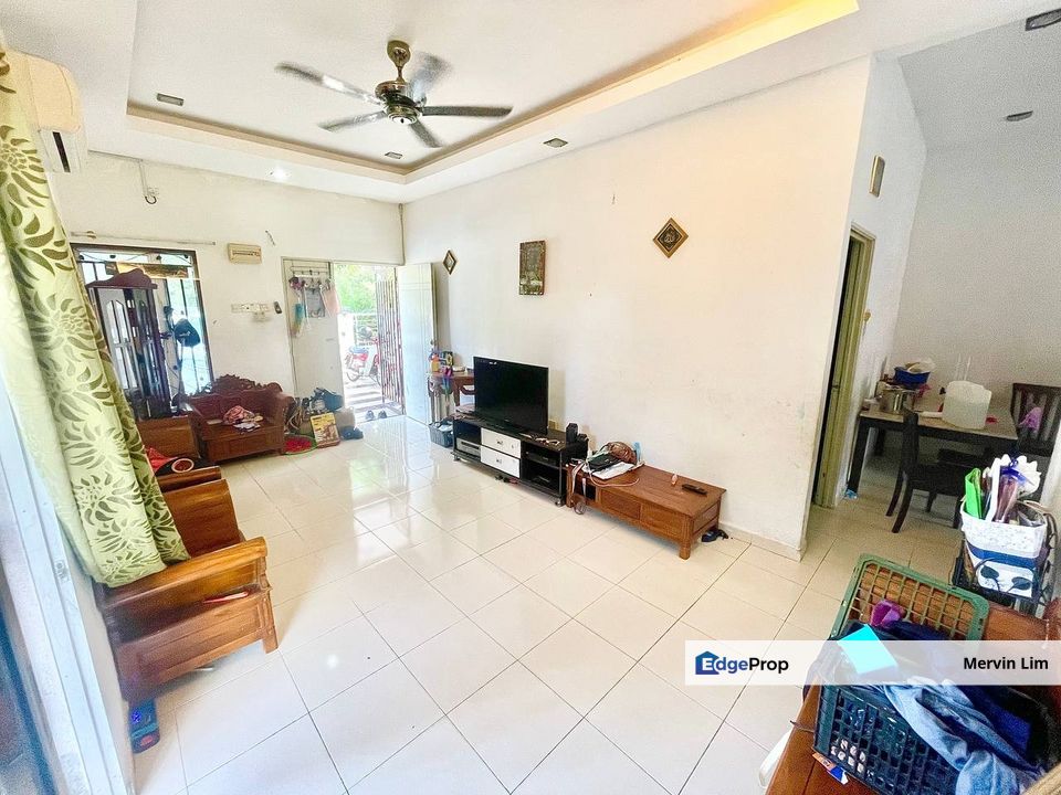 Seremban Nusari Aman CORNER LOT & OPEN FACING Rumah Teres 1 Tingkat untuk Dijual Bandar Sri Sendayan, Negeri Sembilan, Seremban