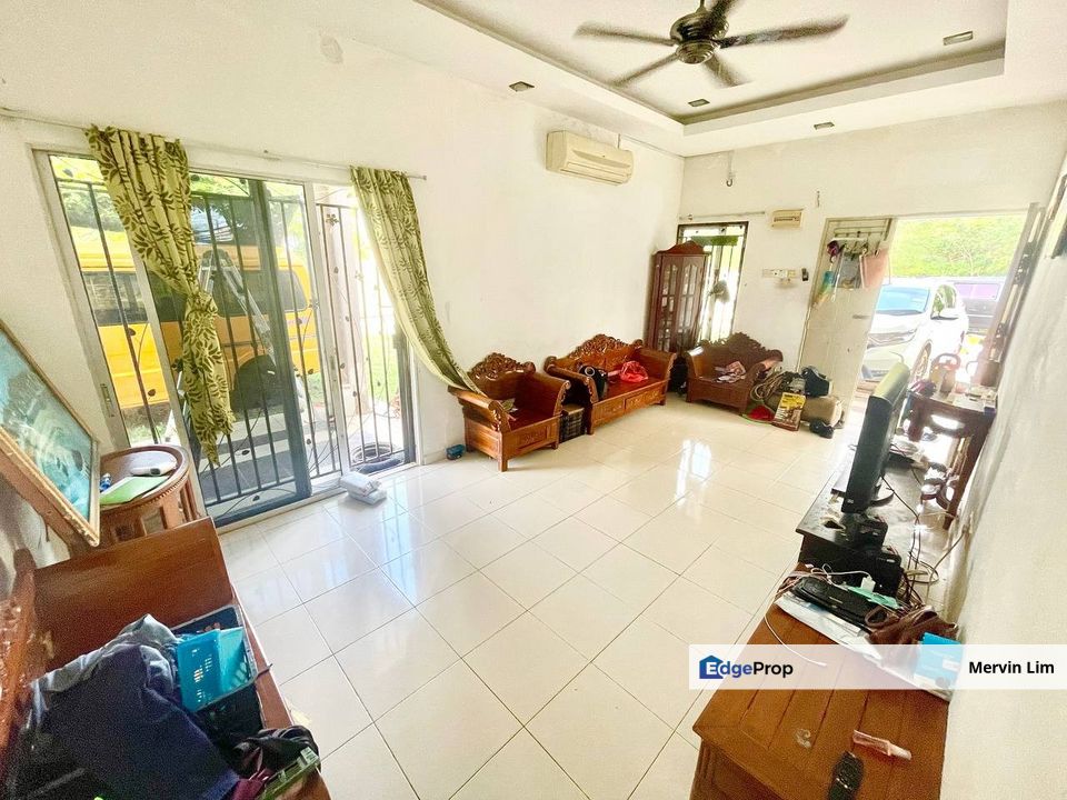 Seremban Nusari Aman CORNER LOT & OPEN FACING Rumah Teres 1 Tingkat untuk Dijual Bandar Sri Sendayan, Negeri Sembilan, Seremban