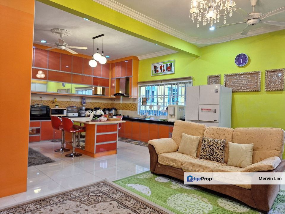 Senawang Taman Tuanku Jaafar 1 ½ STOREY bungalow house for sale Renovated Kitchen & Cabinet Seremban, Negeri Sembilan, Seremban