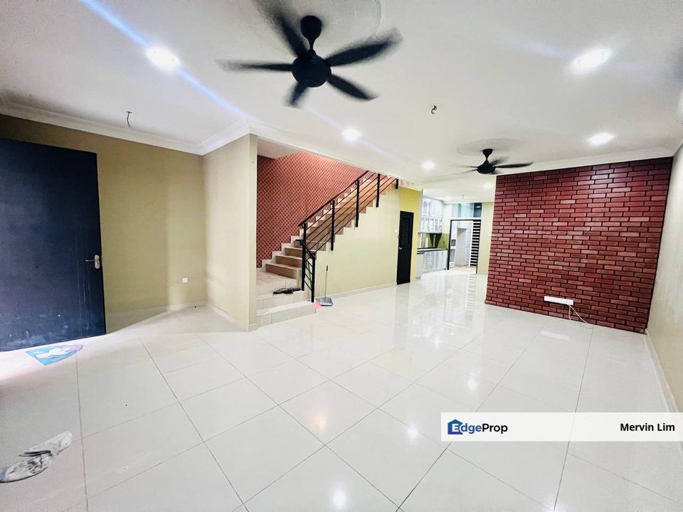 Bangi Avenue 1 Double Storey Terrace house for sale Fully Renovated Non Bumi Lot Bangi, Selangor, Bangi