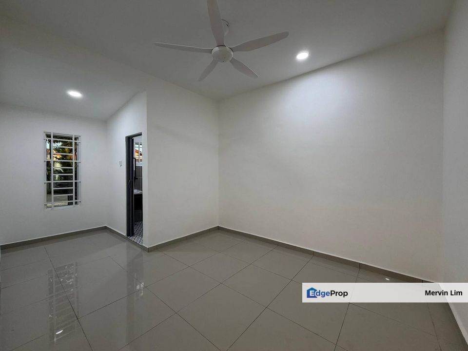 Seremban Jaya RUMAH TERES SETINGKAT untuk Dijual Fully renovated dan refurbished baru Senawang, Negeri Sembilan, Seremban
