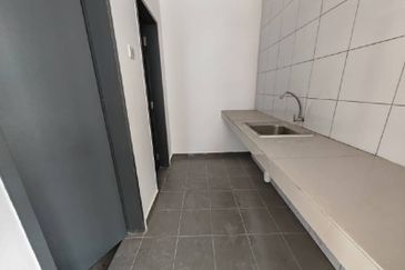 Cipta Industrial Park @ Serenia City