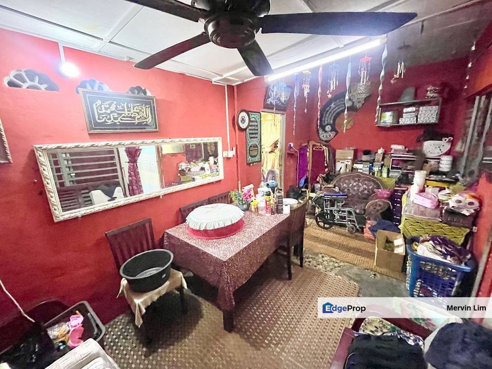 Seremban Taman Bukit Zamrud Rumah Teres Setingkat untuk Dijual Renovated Temiang Negeri Sembilan, Negeri Sembilan, Seremban