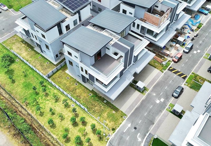 Broadleaf Residences, Hometree