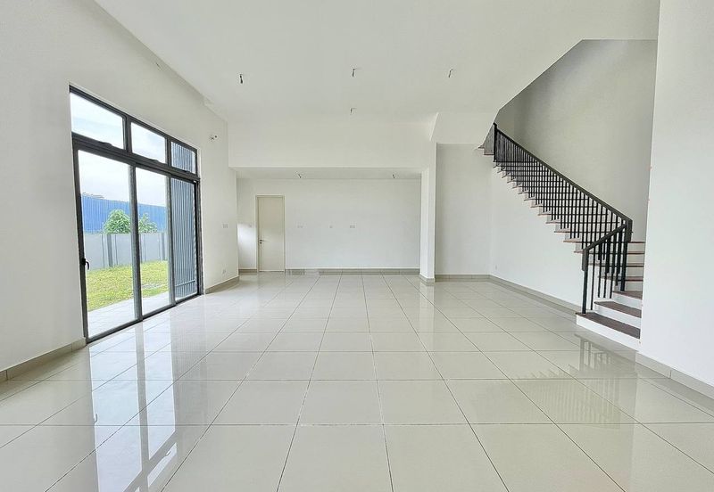 Broadleaf Residences, Hometree