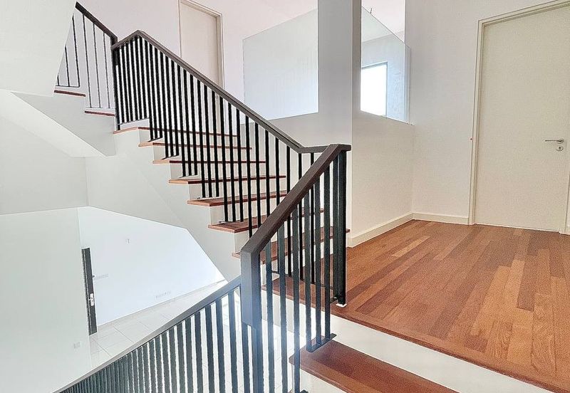 Broadleaf Residences, Hometree