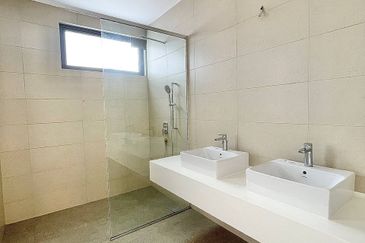 Broadleaf Residences, Hometree