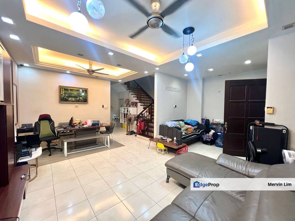 Kajang Setia Alam Sari Double Storey Terrace house for sale Renovated Unit Gated & Guarded Selangor, Selangor, Kajang