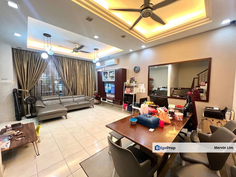 Kajang Setia Alam Sari Double Storey Terrace house for sale Renovated Unit Gated & Guarded Selangor, Selangor, Kajang