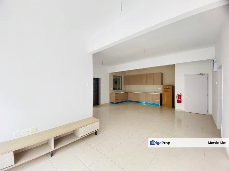 Bangi Residensi Adelia 3 Renovated unit for sale 2 Covered Parking freehold non bumi Bangi Avenue @ Kajang, Selangor, Bangi