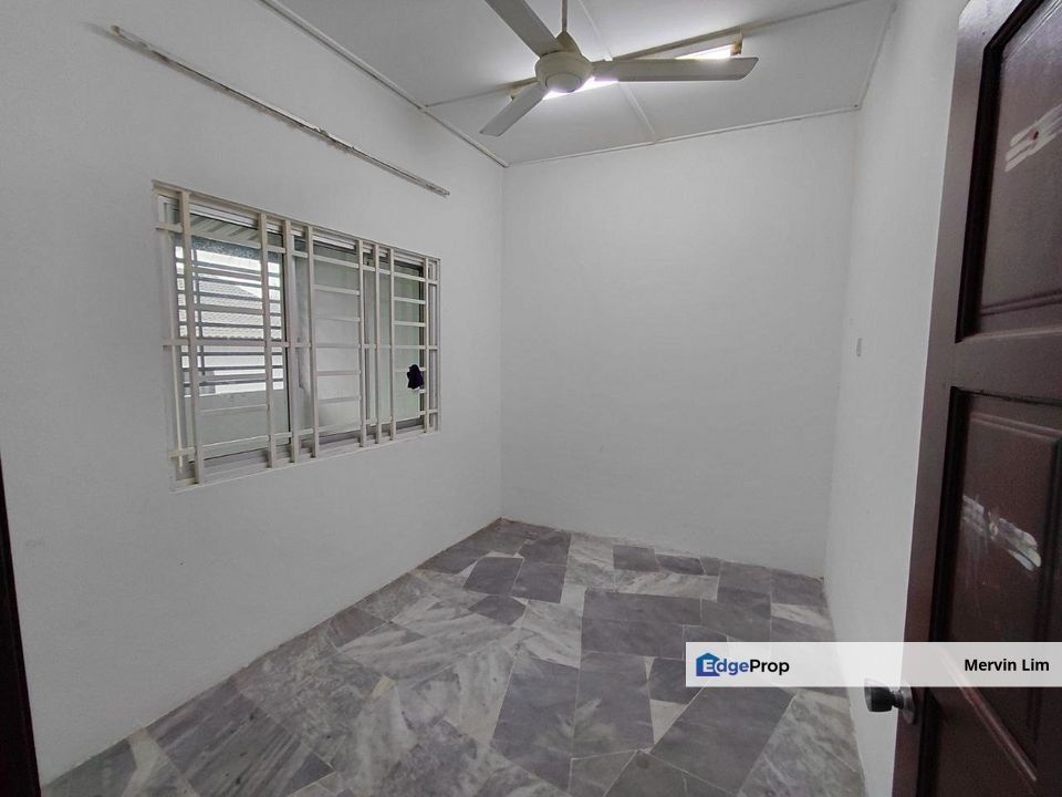 Seremban Taman Permai 3 Single storey Terrace House for rent Water Heater Table Top Negeri Sembilan, Negeri Sembilan, Seremban
