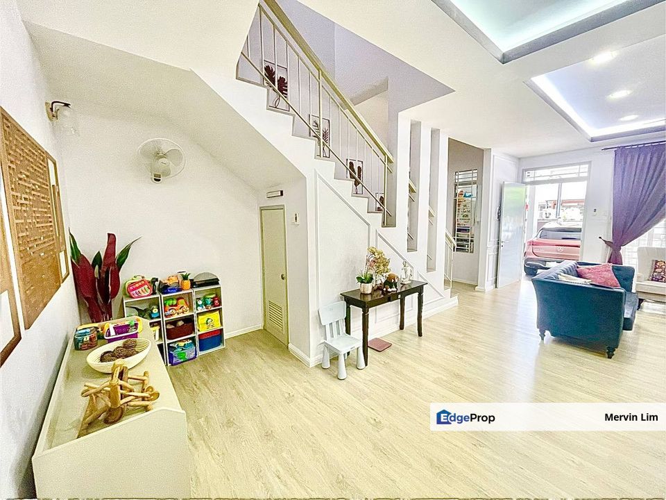 Seremban KEPAYANG RESIDENCE 2 STOREY house for sale RENOVATED GATED & GUARDED Bukit Kepayang, Negeri Sembilan, Seremban