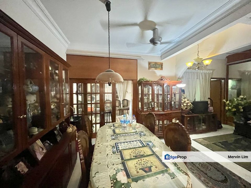 Cheras Taman Seri Cheras End Lot 2 storey house for sale Fully Extended kitchen with Approval Selangor, Selangor, Cheras
