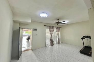 Taman Teluk Gedung Indah