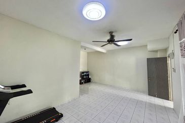 Taman Teluk Gedung Indah