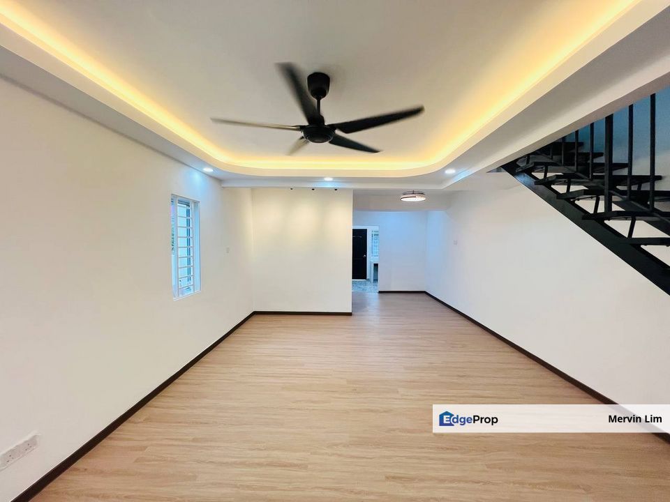 Semenyih Taman Sri Tanjung [End Lot] Double Storey Terrace house for sale Kitchen Extended Selangor, Selangor, Semenyih