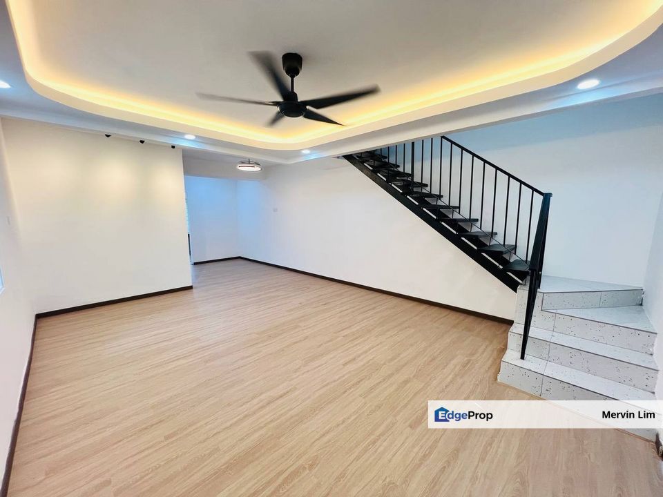 Semenyih Taman Sri Tanjung [End Lot] Double Storey Terrace house for sale Kitchen Extended Selangor, Selangor, Semenyih