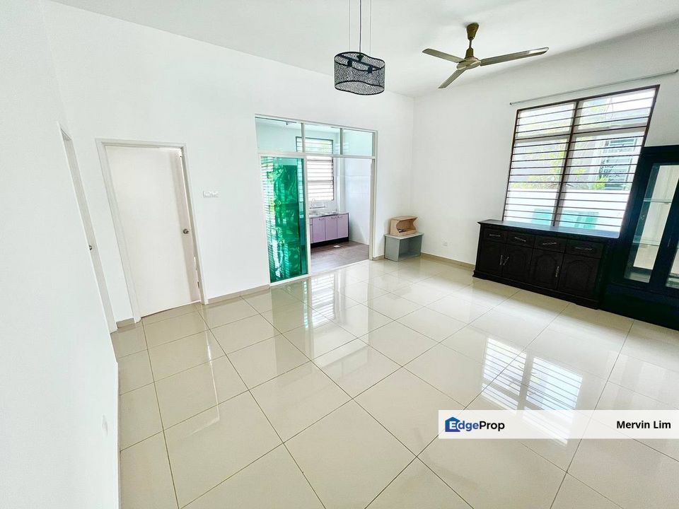 Seremban Taman Senawang Perdana 2 Storey Bungalow house for rent PARTIALLY FURNISHED Senawang, Negeri Sembilan, Seremban