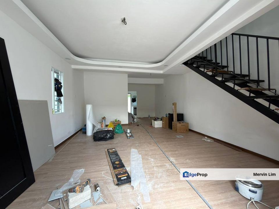 Semenyih Taman Sri Tanjung REFURBISHED END LOT TERES 2 TINGKAT untuk dijual Extended Selangor, Selangor, Semenyih