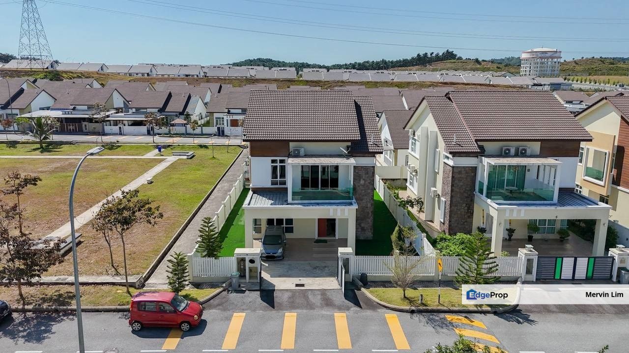 Senawang Taman Bukit Senawang Perdana End Lot Double Storey Bungalow house for sale Seremban, Negeri Sembilan, Seremban