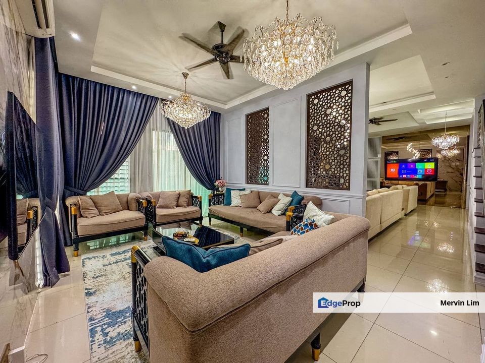 Bangi Lambaian Residence  3 Storey Semi D house for sale Renovated Swimming Pools Kajang Selangor, Selangor, Bangi