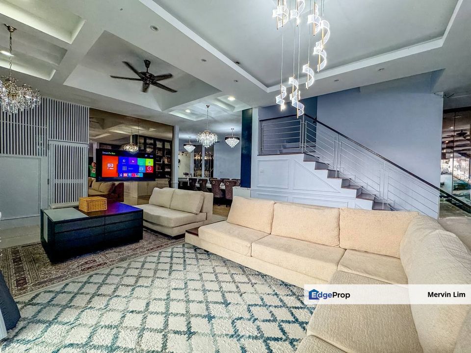 Bangi Lambaian Residence  3 Storey Semi D house for sale Renovated Swimming Pools Kajang Selangor, Selangor, Bangi