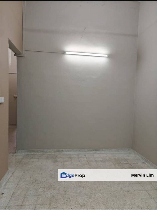 Shah Alam Seksyen 4 Single Storey house for sale Facing Open Klang Selangor, Selangor, Shah Alam