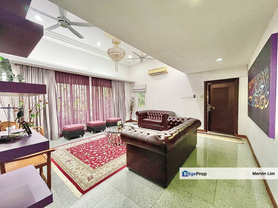 Bangi Taman Bangi Villa End Lot 1.5 Storey Bungalow house for sale Renovated Kitchen Cabinet Bangi, Selangor, Bangi