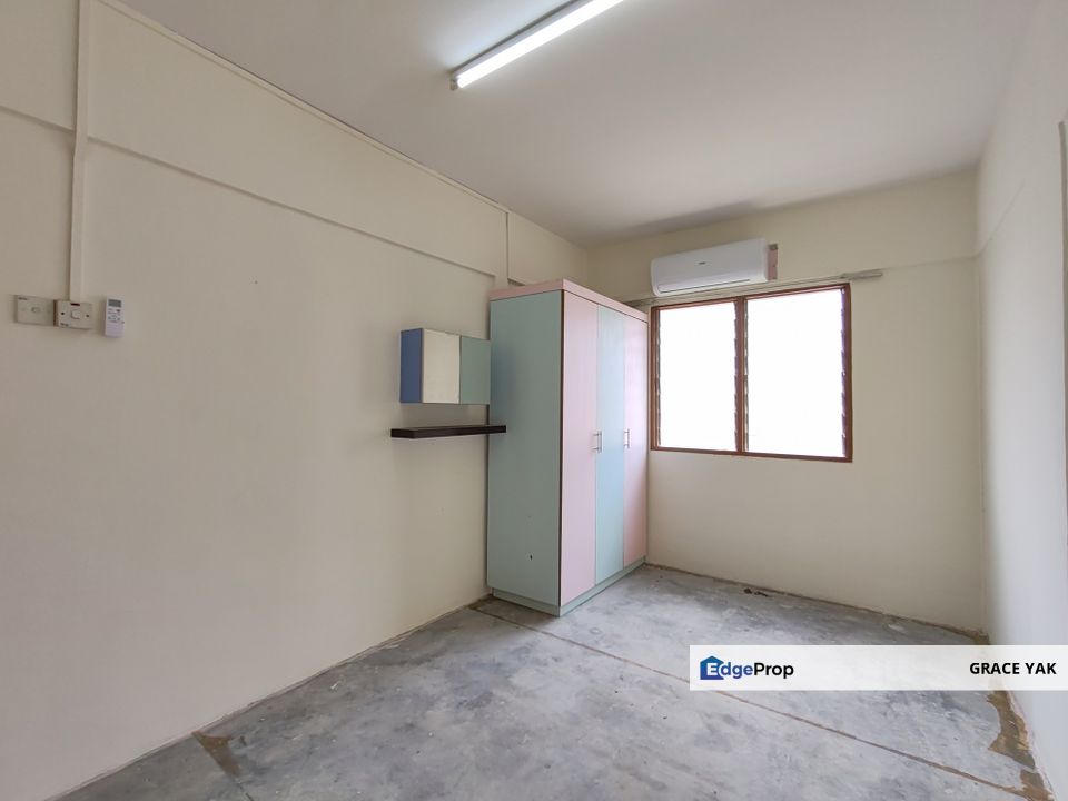 Kekwa Apartment For Rent @ Taman Sutera Utama, Skudai, Johor, Skudai