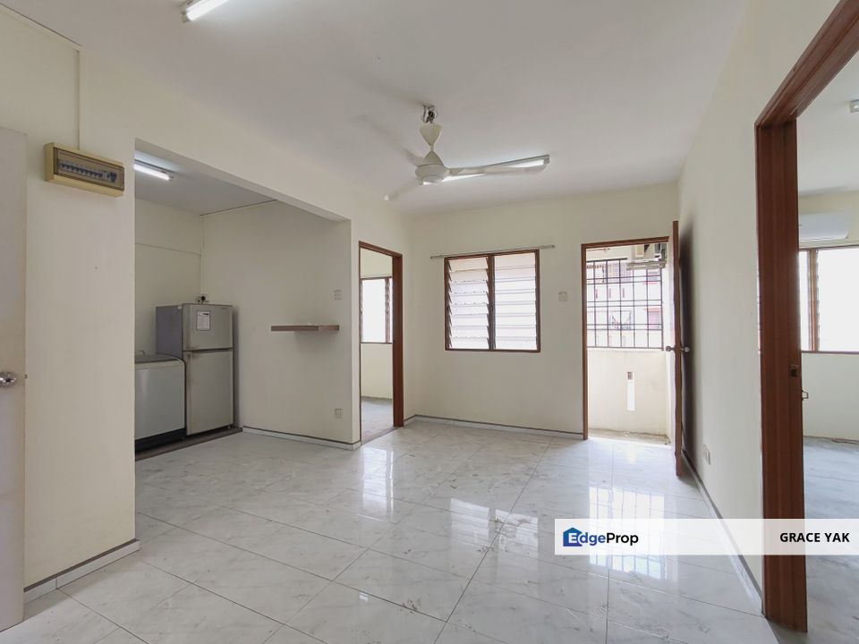 Kekwa Apartment For Rent @ Taman Sutera Utama, Skudai, Johor, Skudai