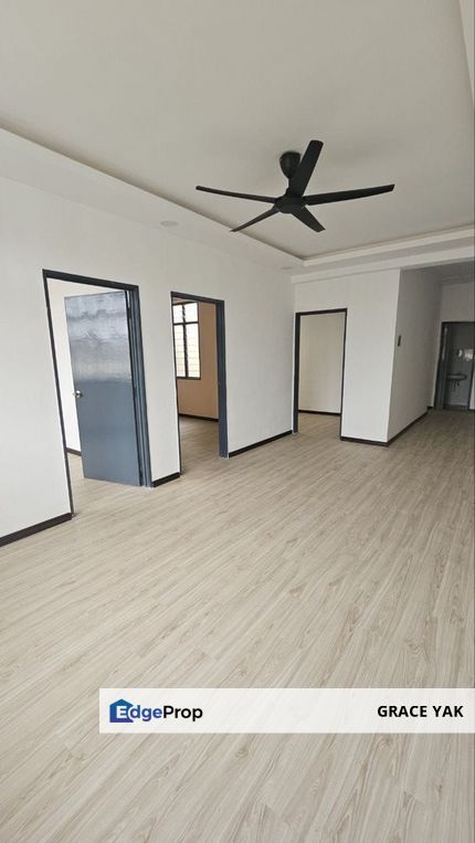 Rumah Pangsa Skudai Baru, Taman Skudai Baru, Skudai Renovated Medium Cost Flat For Sale, Johor, Skudai