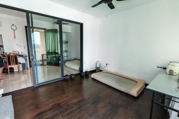 Almas @ Puteri Harbour