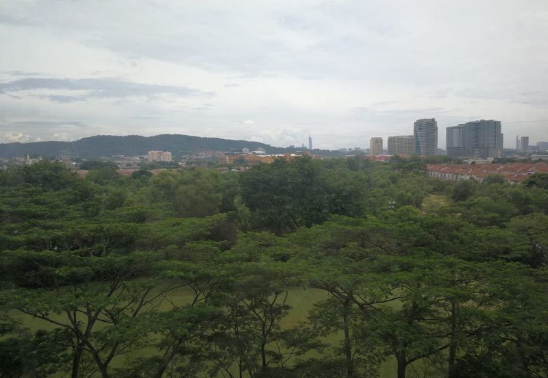 9 Bukit Utama