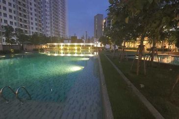 Ryan & Miho @ Section 13